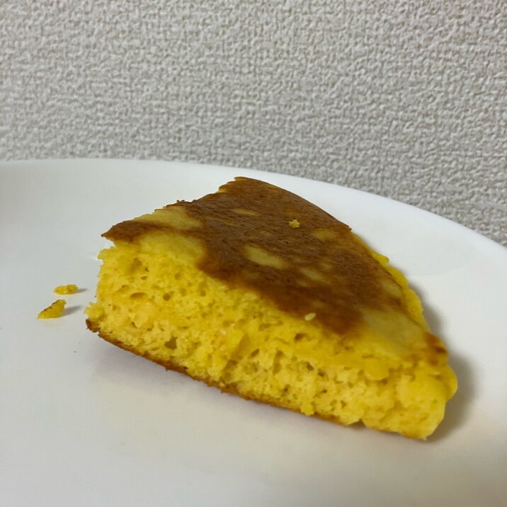 チーズと野菜ジュースのふっかふか米粉パンケーキ